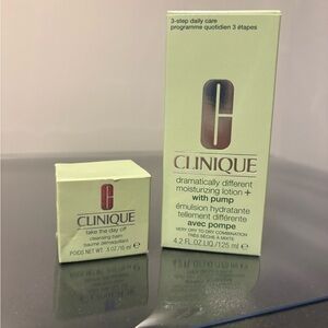 Clinique Moisturizing Lotion and Cleansing Balm Set - Green